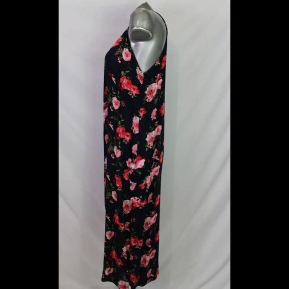 UMGEE SIZE LARGE NAVY FLORAL CROP CRIS CROSS ROMPER - Picture 3 of 12